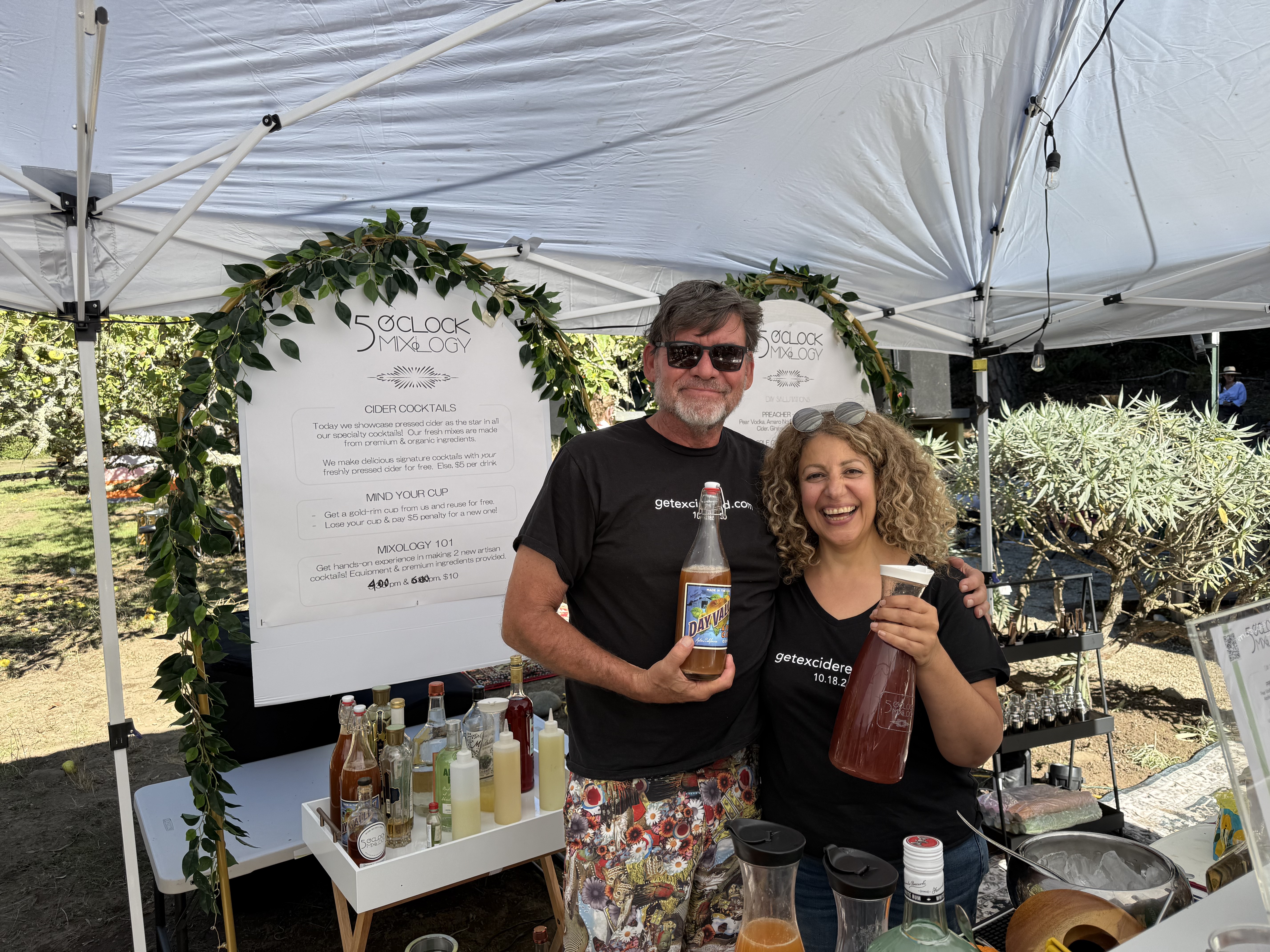 Mixology stand shown in the supplied layout